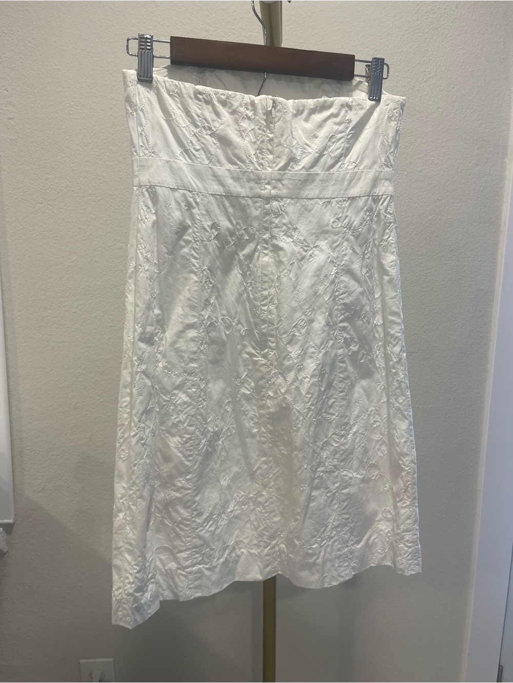 Lily Pulitzer Strapless White Embroidered Sheath Dress - Picture 2 of 5